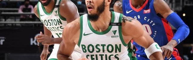 开云官网-12助攻0失误再送绝杀 关键时刻塔图姆已游刃有余