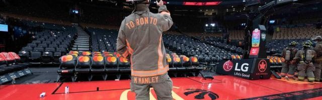 开云娱乐-火灾插曲令比赛中断70分钟 猛龙终于冲出附加赛