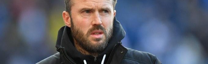 首战曼市德比！天空记者：曼联预计当地时间周二晚官宣卡里克